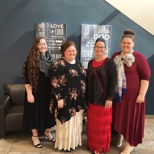 Meet your Posher, Cyndi